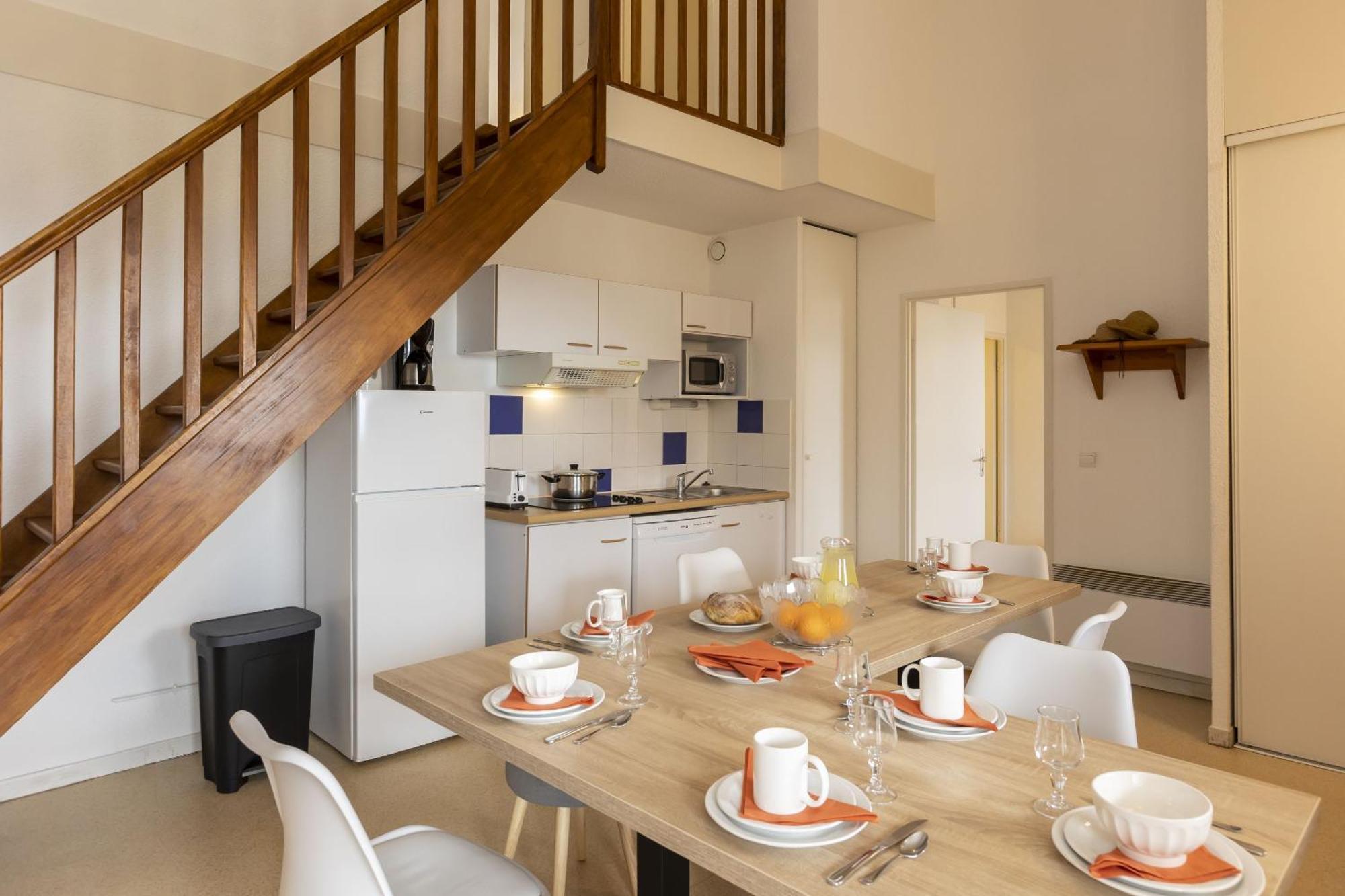 Residence Odalys Mille Soleils Font-Romeu-Odeillo-Via Exterior photo